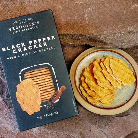 Black pepper sea salted crackers Black pepper sea salted crackers